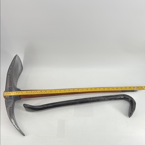 FORTNITE PICKAXE - Picture 3 of 3